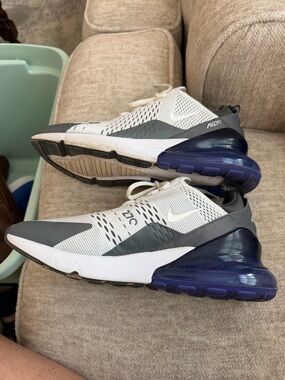 Nike White Gray Sneakers with Blue Air Unit